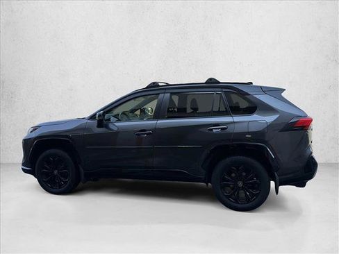 Used 2022 Toyota RAV4 XSE AWD/4WD image 8