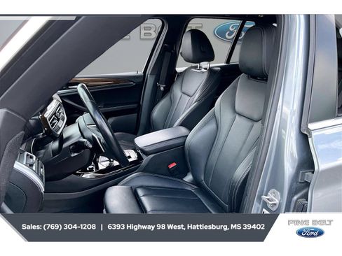Used 2024 BMW X3 sDrive30i RWD image 17