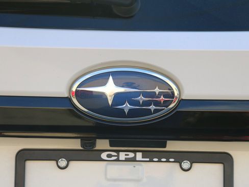 Used 2024 Subaru Ascent Onyx Edition image 5