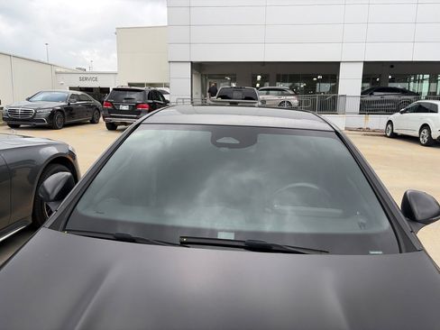 Used 2023 Mercedes-Benz C 300 4MATIC Sedan image 3