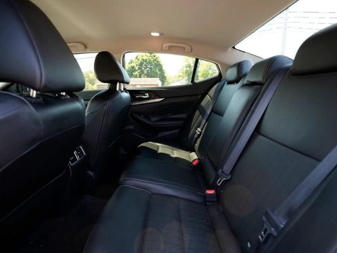 Used 2022 Nissan Maxima SV w/ Floor Mat Group FWD image 29