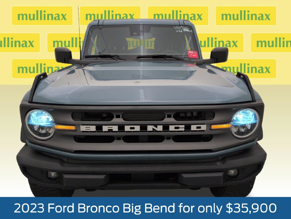 Used 2023 Ford Bronco Big Bend w/ Sasquatch Package AWD/4WD image 14