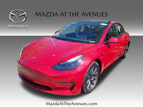 Used 2023 Tesla Model 3 Standard Range image 19