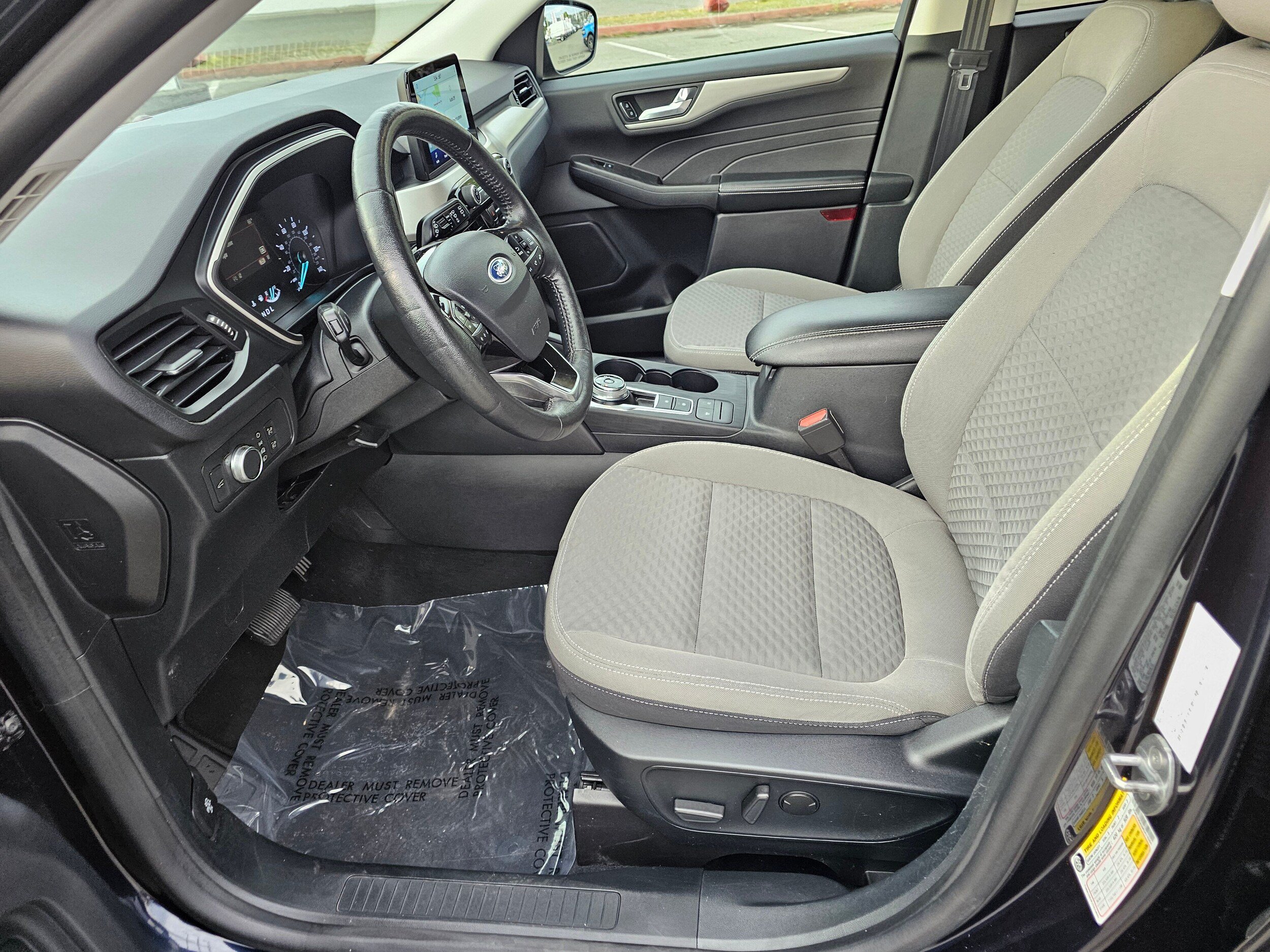 Certified 2021 Ford Escape SE w/ SE Sport Appearance Package FWD image 20