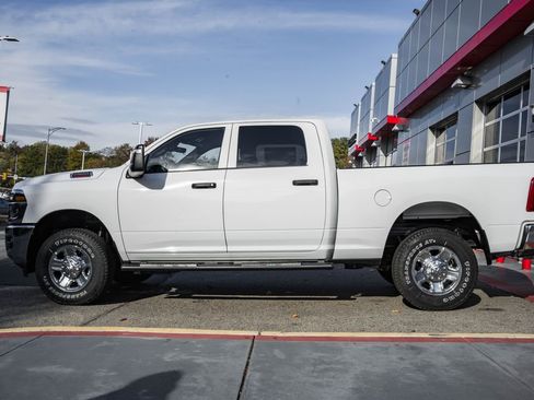 New 2026 RAM 2500 Tradesman image 4