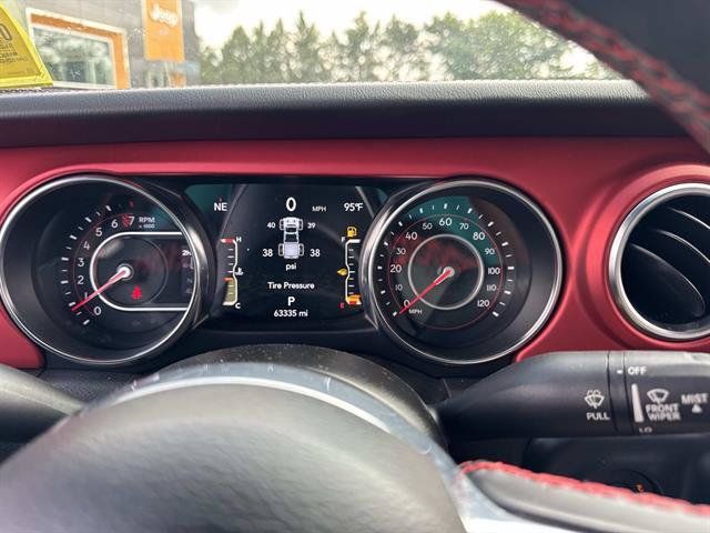 Used 2021 Jeep Gladiator Rubicon AWD/4WD image 12