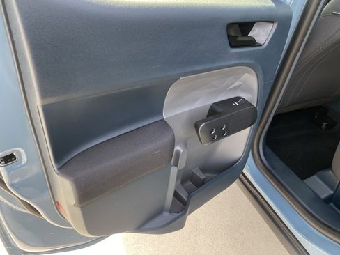 Used 2022 Ford Maverick XL image 10