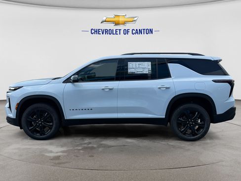 New 2027 Chevrolet Traverse LT w/ Midnight/Sport Edition FWD image 8