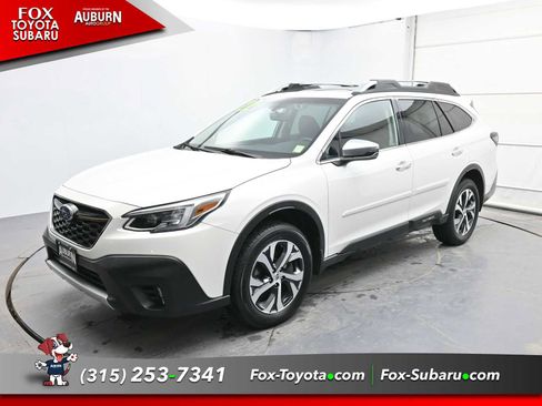 Used 2022 Subaru Outback Touring XT image 2