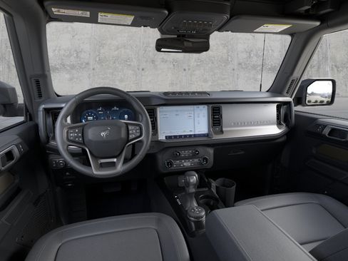 New 2026 Ford Bronco Badlands image 9