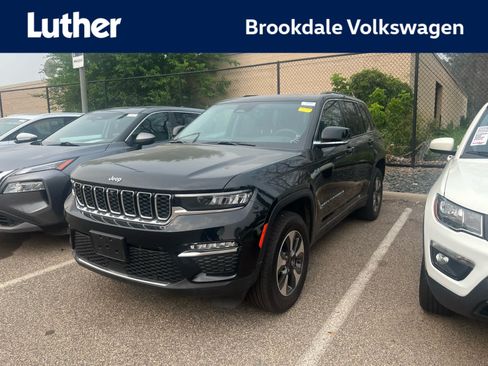 Used 2023 Jeep Grand Cherokee 4WD 4xe w/ Luxury Tech Group II image 1