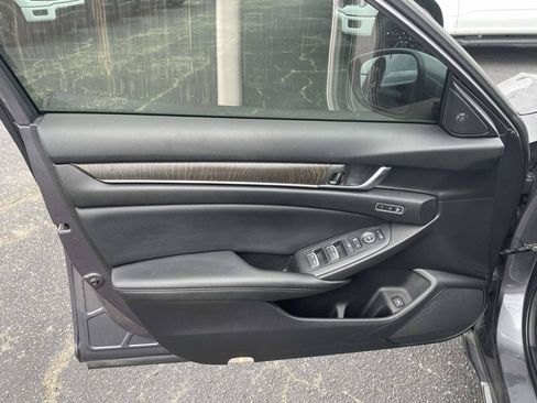Used 2021 Honda Accord EX-L image 15