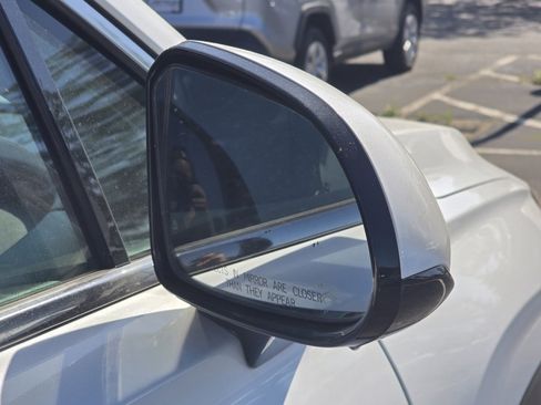 Used 2020 Hyundai Santa Fe SEL FWD image 19