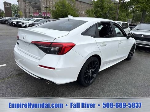 Used 2022 Honda Civic Sport image 8