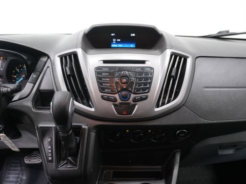 Used 2018 Ford Transit 150 XLT image 14