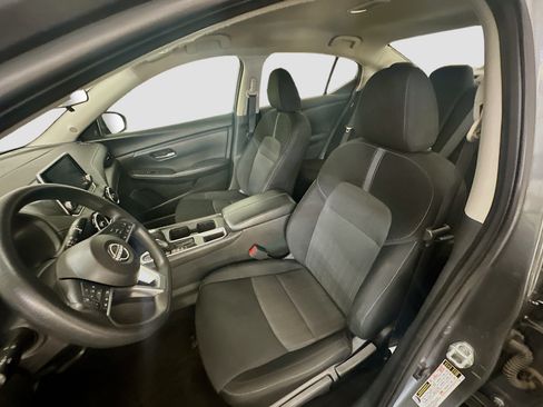 Used 2024 Nissan Sentra SV FWD image 13