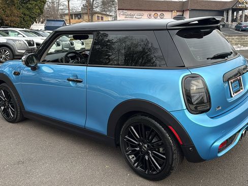 Used 2018 MINI Cooper S image 24