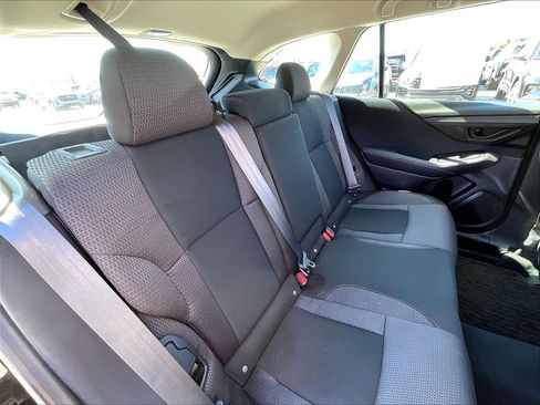 Used 2020 Subaru Outback 2.5i AWD/4WD image 15