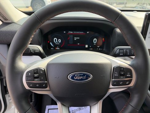 New 2026 Ford Explorer Active w/ Active Comfort Package AWD/4WD image 14