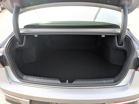 Certified 2025 Kia K5 GT w/ GT1 Package image 3