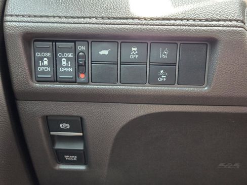 Used 2019 Honda Odyssey EX-L image 22