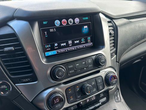 Used 2018 Chevrolet Tahoe LT w/ Luxury Package image 21