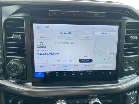 Used 2024 Ford F150 Platinum w/ Equipment Group 702A High image 28