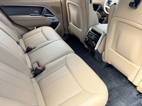 New 2026 Land Rover Range Rover SE AWD/4WD image 14