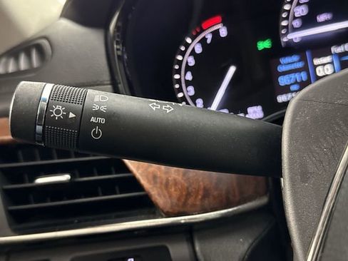 Used 2018 Cadillac CTS Luxury image 25