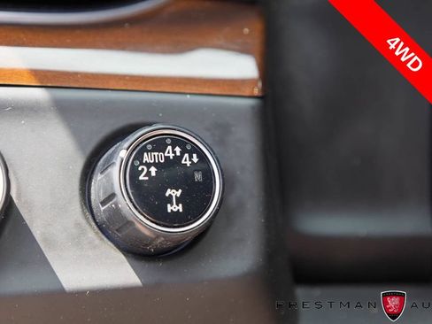 Used 2020 Cadillac Escalade Premium Luxury AWD/4WD image 7