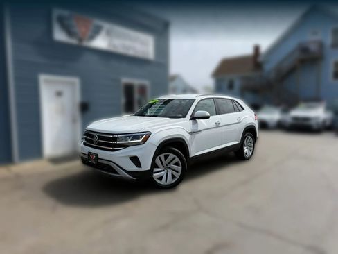 Used 2020 Volkswagen Atlas Cross Sport SE AWD/4WD image 1