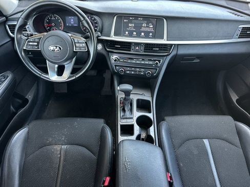 Used 2019 Kia Optima S FWD image 12