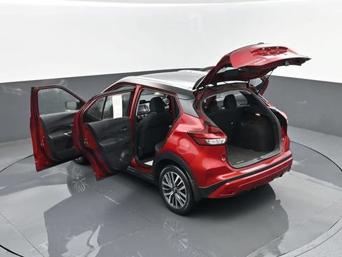 Used 2023 Nissan Kicks SV FWD image 26