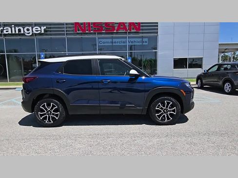 Used 2022 Chevrolet TrailBlazer ACTIV w/ Sun and Liftgate Package AWD/4WD image 34