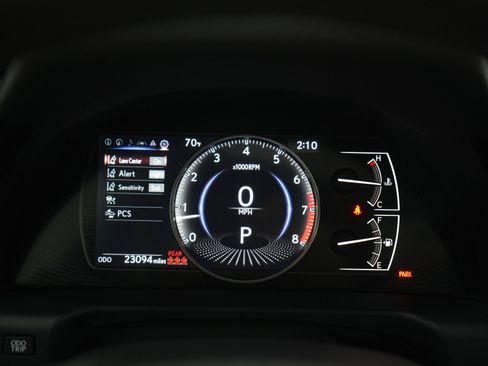 Used 2025 Lexus ES 350 w/ Premium Package FWD image 23