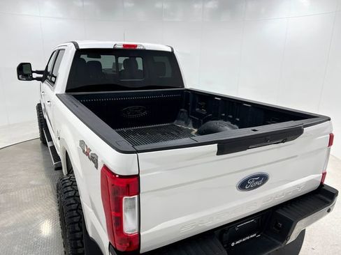 Used 2018 Ford F250 Lariat w/ Lariat Ultimate Package image 29