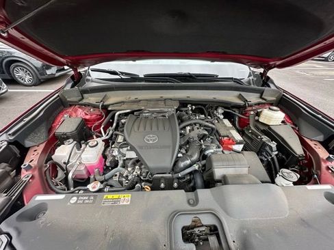 Used 2024 Toyota Grand Highlander AWD image 14