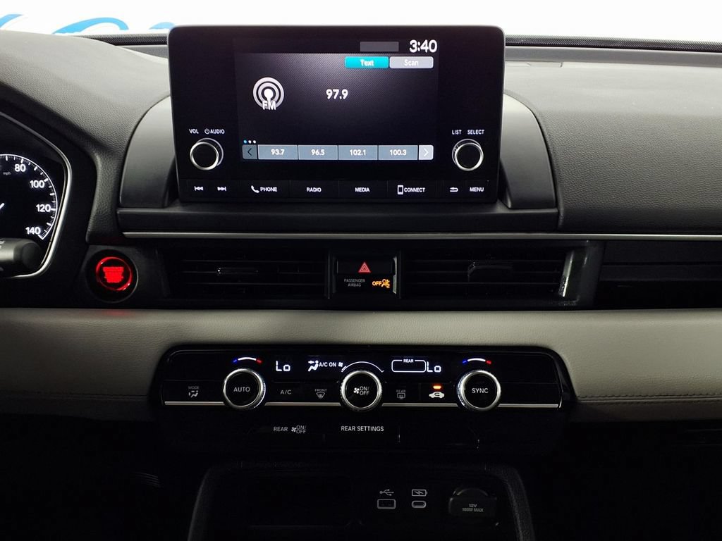 Used 2023 Honda Pilot LX image 22