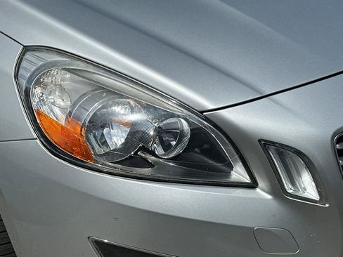 Used 2012 Volvo S60 T5 FWD image 13