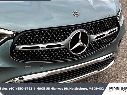 Used 2026 Mercedes-Benz GLC 300 4MATIC image 21