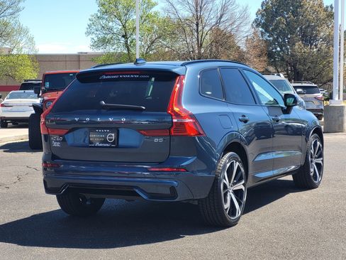 Certified 2023 Volvo XC60 B5 Ultimate w/ Climate Package AWD/4WD image 2