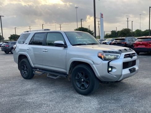 Used 2023 Toyota 4Runner SR5 RWD image 3