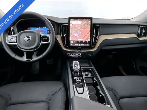Certified 2026 Volvo XC60 B5 Plus AWD/4WD image 19
