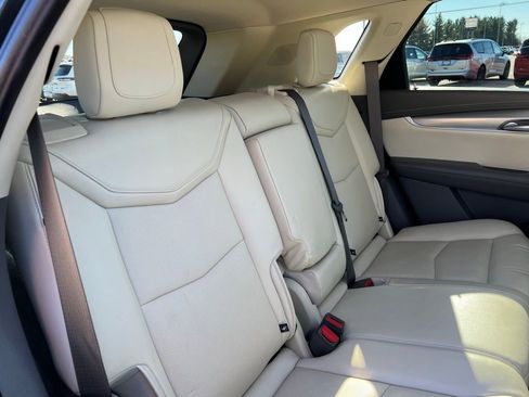 Used 2019 Cadillac XT5 Premium Luxury image 21