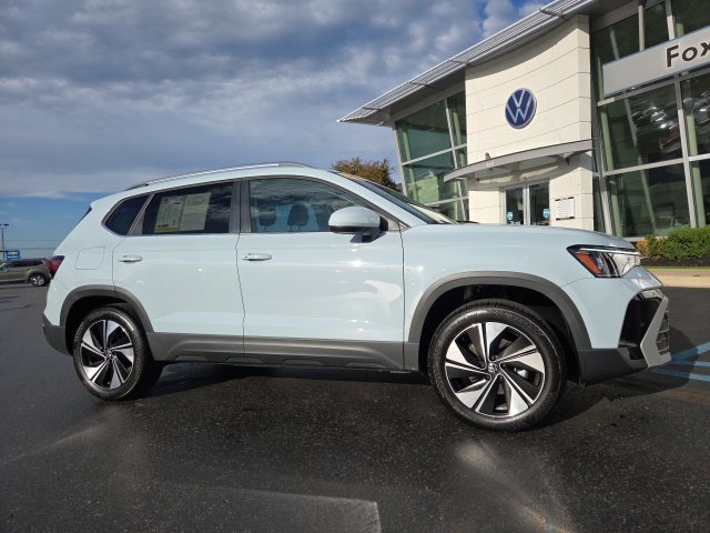 Used 2025 Volkswagen Taos SE AWD/4WD 360° Tour