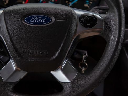 Used 2018 Ford Transit 150 130 Low Roof RWD image 21