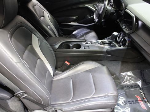 Used 2018 Chevrolet Camaro LT w/ RS Package RWD image 33