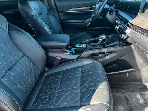 Used 2025 Kia Telluride SX Prestige X-Pro image 23