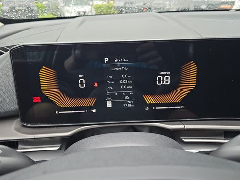 Certified 2026 Kia Sportage EX FWD image 32