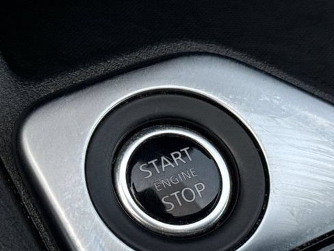 Used 2024 Nissan Sentra SV FWD image 28